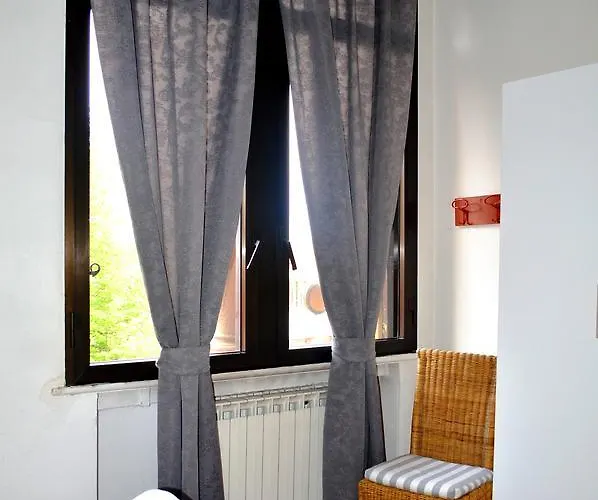 Casa Per Ferie Achille Ricci Gæstehus Milano