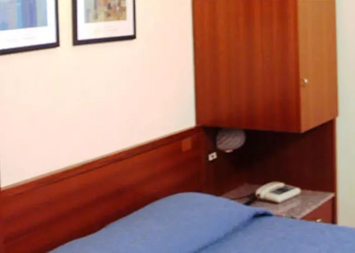 Giulio Cesare 3* Milano