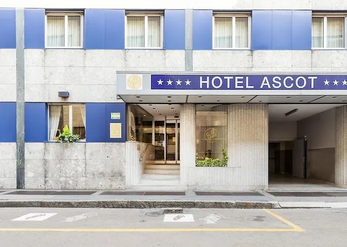 Hotel Ascot 4*