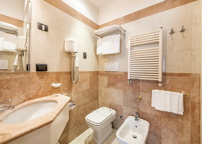 Ascot 4* Milano