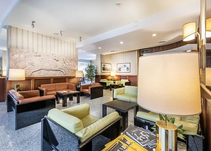 Ascot Otel