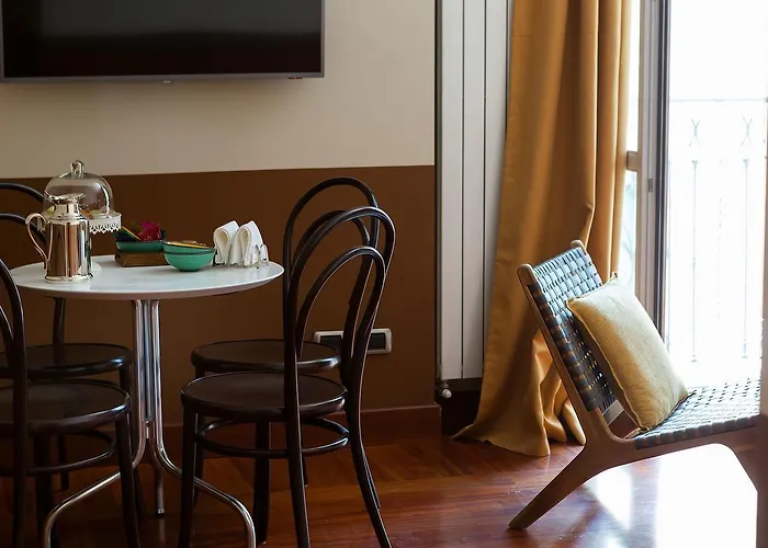 بيت ضيافة Zebra Naviglio 4*