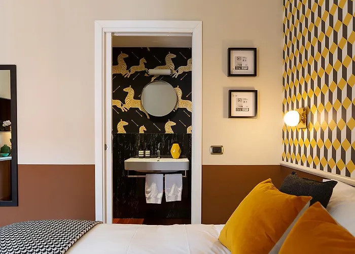Zebra Naviglio بيت ضيافة 4*