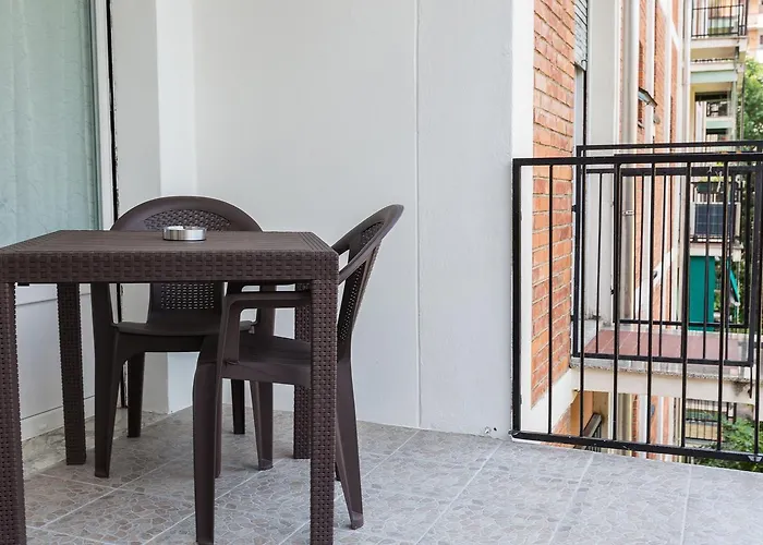 Apartamento Guesthost - Business Balcony Flat Milán
