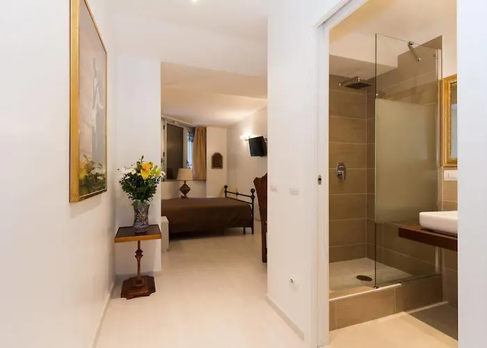 Bed & Breakfast La Del Pino 2*