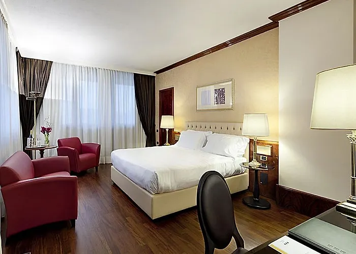 Scandinavia Hotel 4*