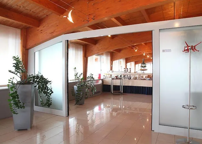 La Spezia Hotel Milan