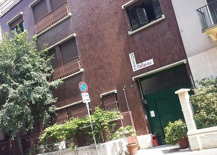 Colours Hostel *