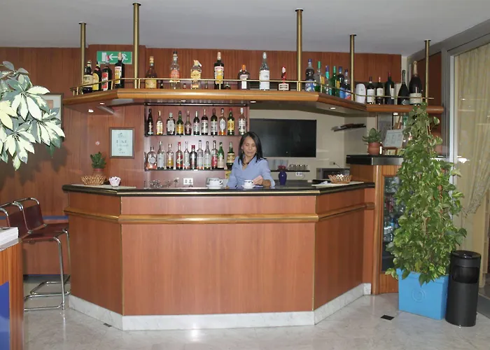 Hotel Ginosi Arizona Milaan