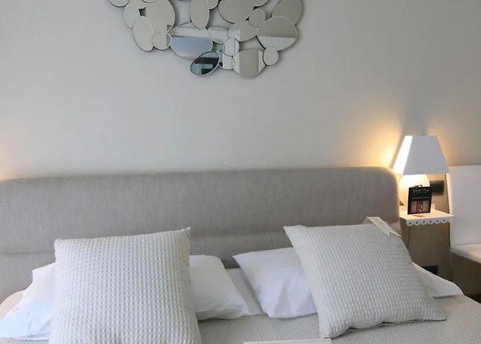 Experience Design Bed&show 4* 밀라노