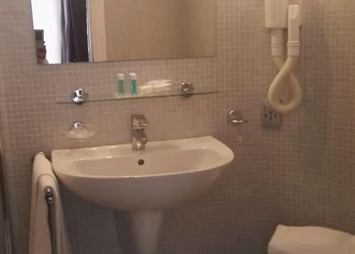 Palazzo Delle Stelline 3*