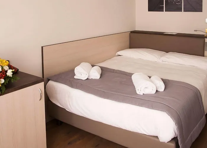 Hotel Ih Puccini Milán