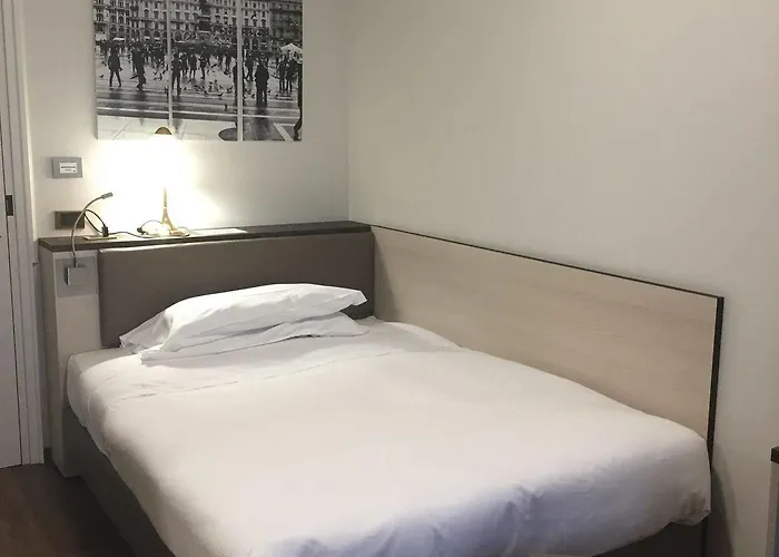 酒店 Ih Puccini 4*