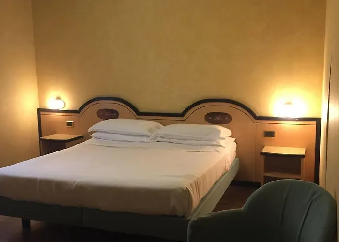 Ih Puccini 4* 米兰