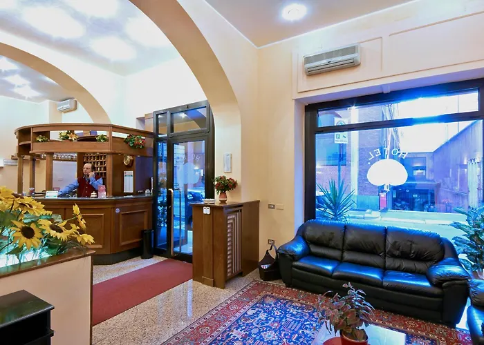 מלון Pavone 3*