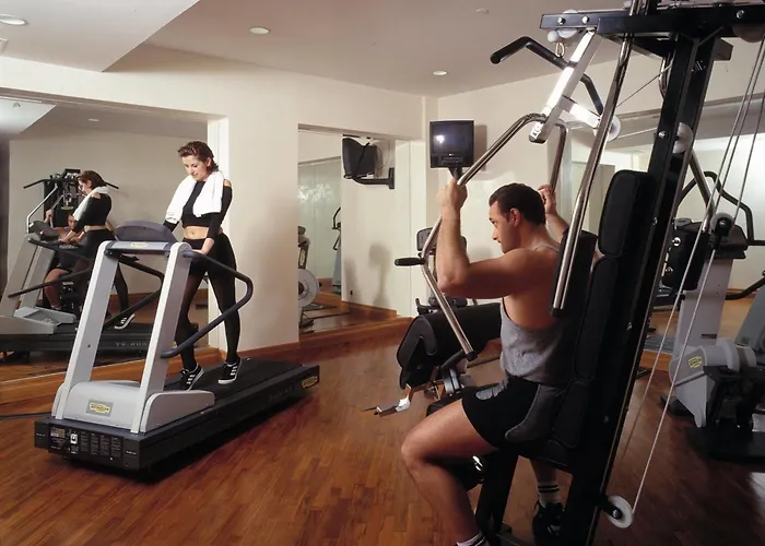 سينا دي لا فيل 4*