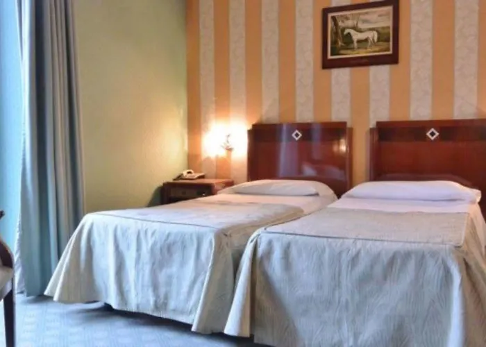 Jr Bocconi 4* Mailand