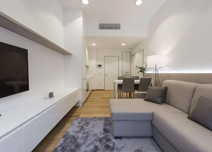 Royal Suites Милан