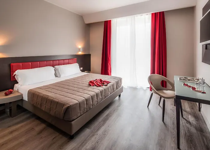 מלון Da Vinci 4*