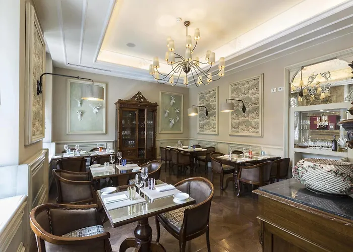 Chateau Monfort - Relais & Chateaux Hotell Milano