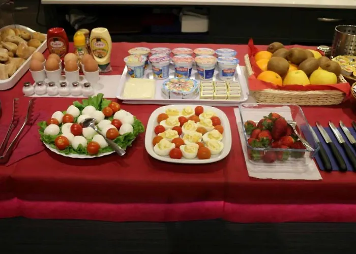 拉玛尼纳酒店 3*