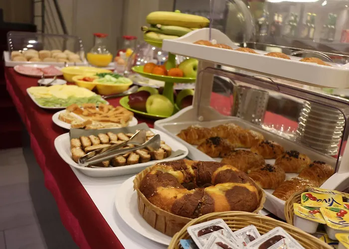 拉玛尼纳酒店 酒店