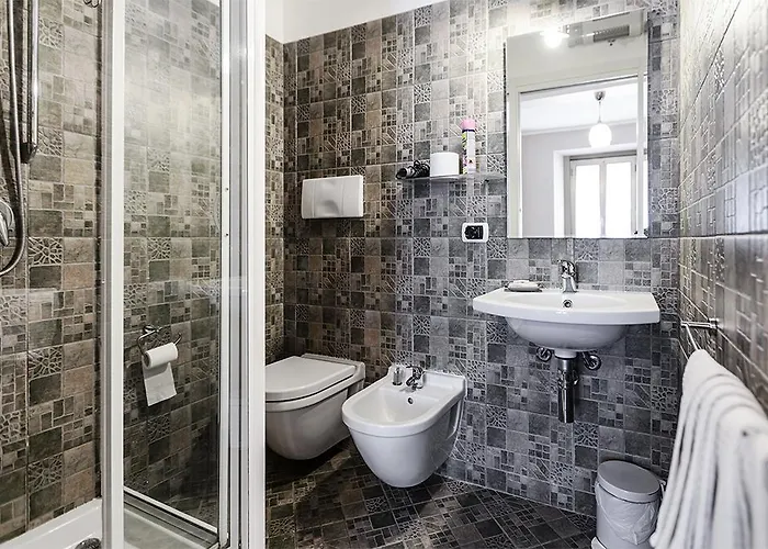 Locami Rooms Castaldi Guest house
