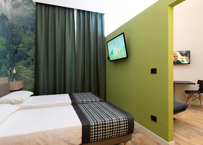 Porta Nuova 4*