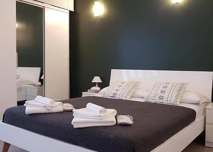 Navigli - Via Savona