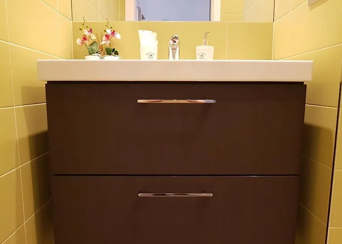 Navigli - Via Savona *