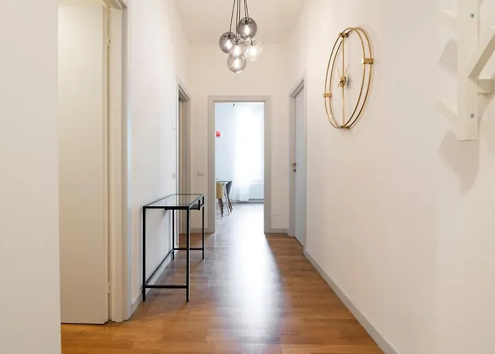 Residenza Cornaggia * Милан