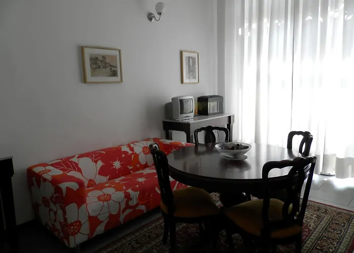 Aparthotel Victoria 3*