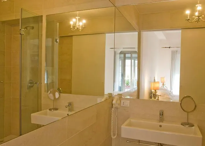 Antica Dei Mercanti 4* Milánó