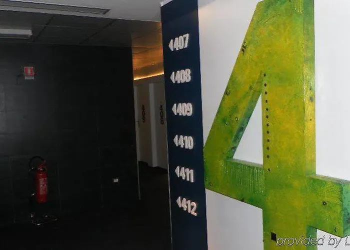 Otel Smart 4*