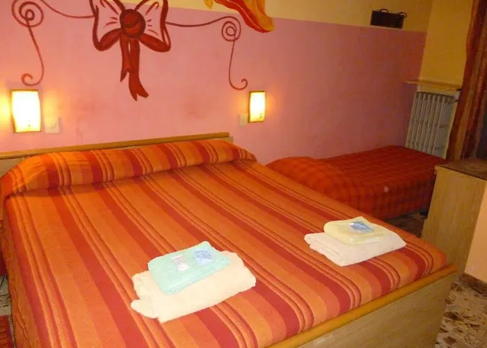 San Giovanni Hotel *