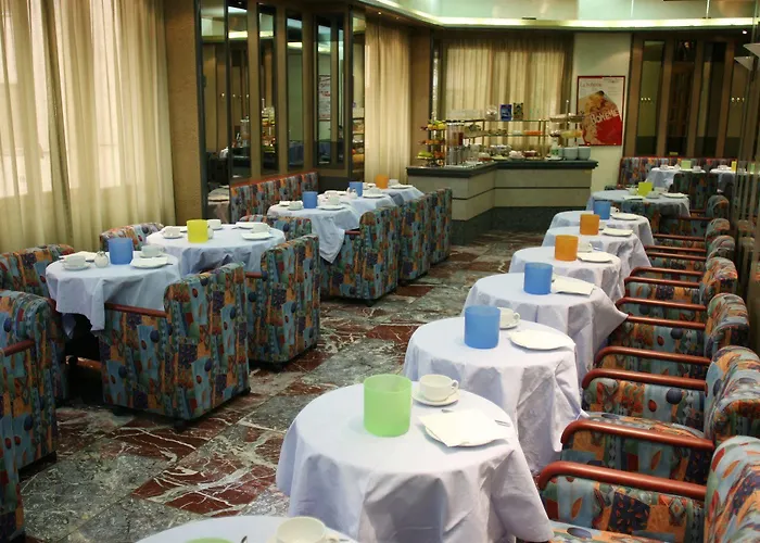 Hotel Just 4*