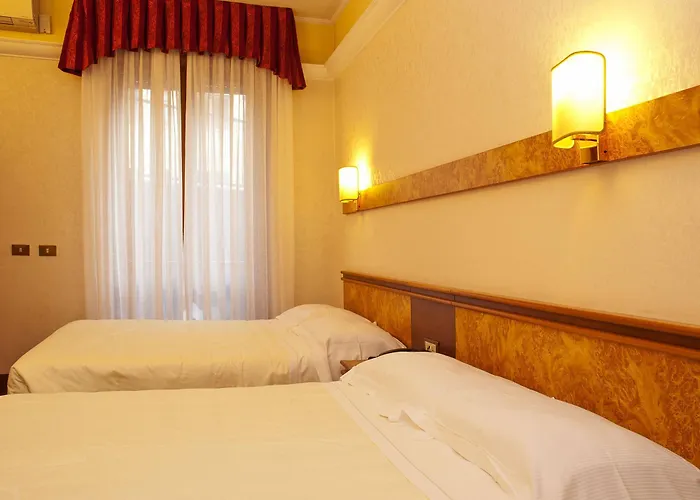 Just Hotel 4*