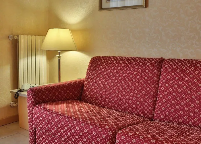 Unaway & Quark Due Apart Otel Milano