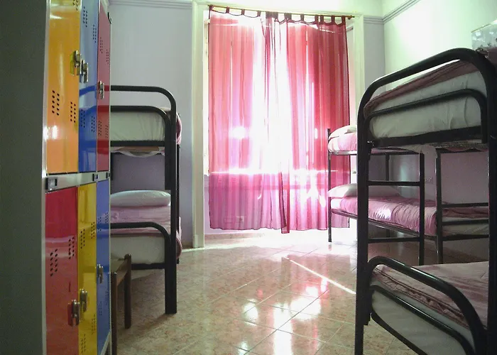 Hostal California *