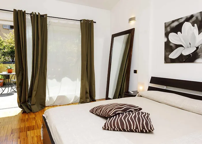 Apartment Isola Mailand