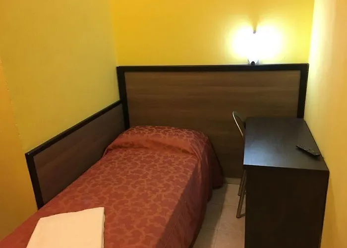 Salus Hotel