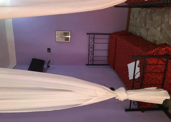 Vintage Ξενοδοχείο *