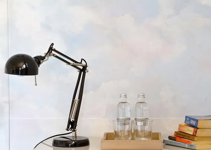 Hello فندق مبيت وإفطار 2*