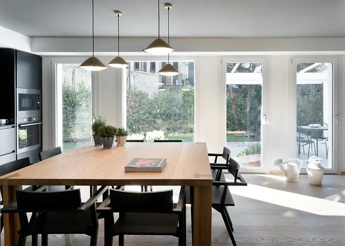 Conti Bed & Breakfast 4*