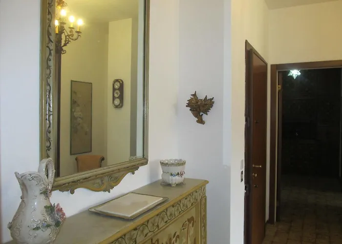 Welcome To My House 4*