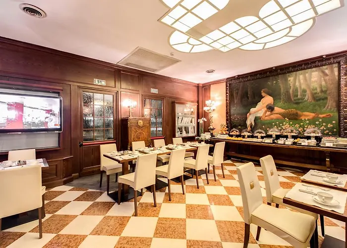 Romana Residencia 4*