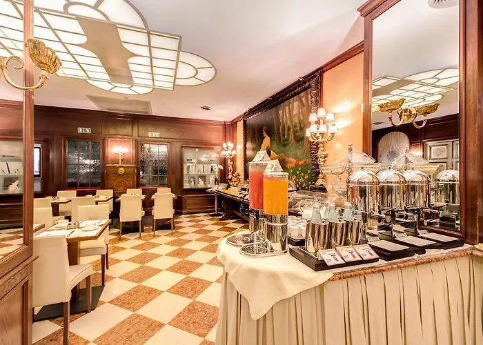 Romana Residencia Hotel 4*