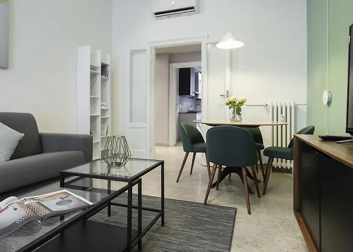 Italianway Easy - Piero Della Francesca 74 * Milan