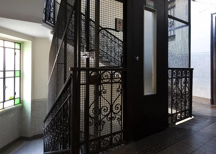 Italianway Easy - Piero Della Francesca 74 * Milan