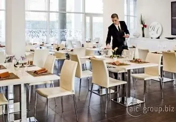 德加丽阿尔辛博托酒店